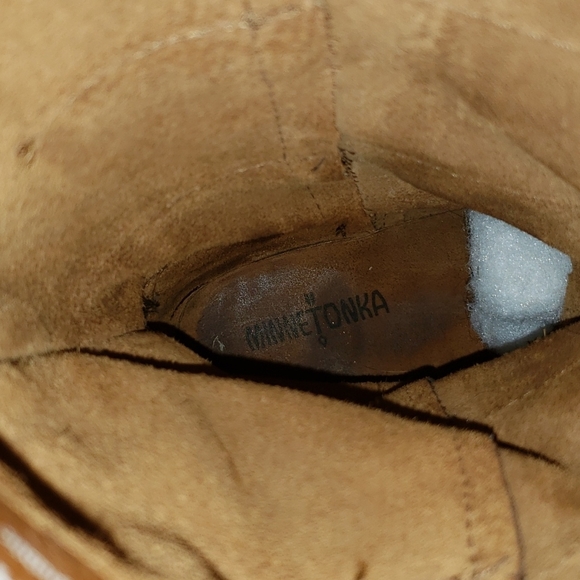 3-Layer Fringe Boot Minnetonka boots - Picture 10 of 16